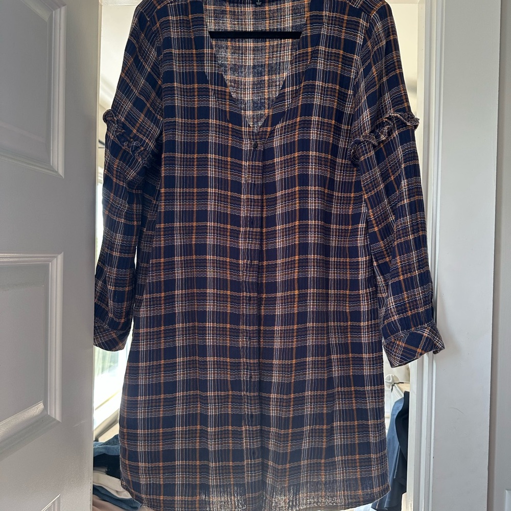 Madewell Plaid blue and brown V-Neck Women's flannel dress shirt- S